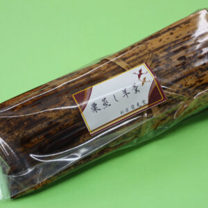 栗蒸羊羹(竹皮包)